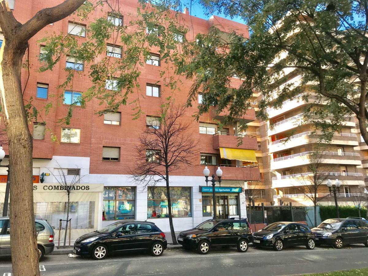 Apartment Rambla Tarragona Free Parking ภายนอก รูปภาพ