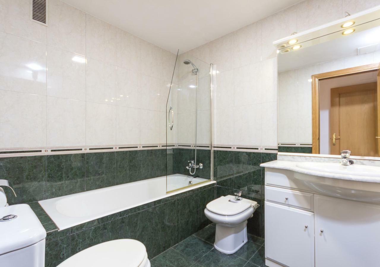 Apartment Rambla Tarragona Free Parking ภายนอก รูปภาพ